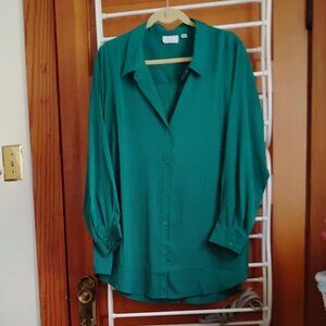Joan Rivers Kelley green button front tunic blouse.